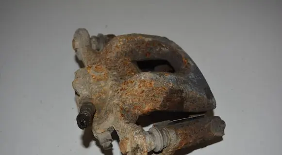 BMW 1 E81 E87 Front brake caliper