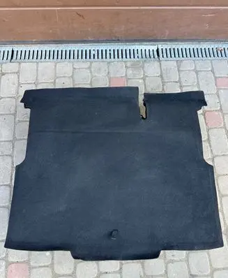 Trunk/boot floor carpet liner
