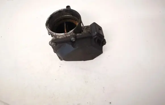 Volkswagen Golf V Throttle valve 03g128063m a2c53324665