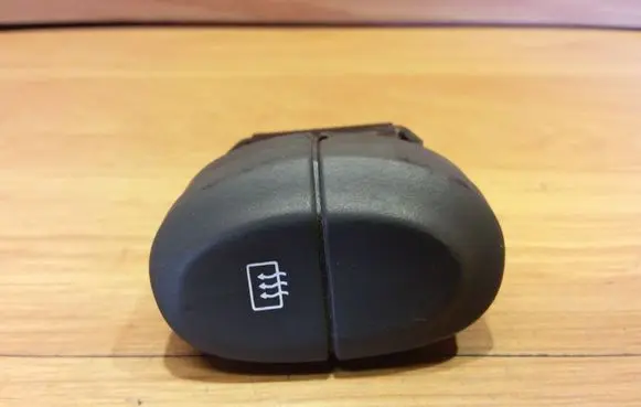 Renault Scenic I Windscreen/window heater switch 432965B