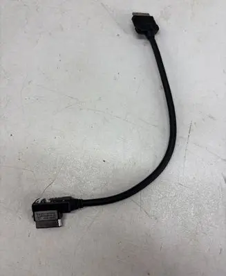 Mercedes-Benz E W212 iPod connector socket A0018279204