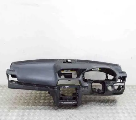 Mercedes-Benz E C207 W207 Dashboard A2076802387