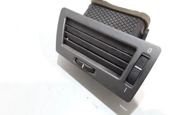 BMW 7 E65 E66 Dashboard side air vent grill/cover trim 64228223333