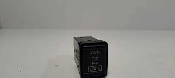 Nissan Qashqai Differential lock switch 13Y26MD