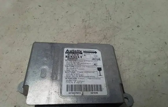 Renault Megane II Airbag control unit/module 8200682381