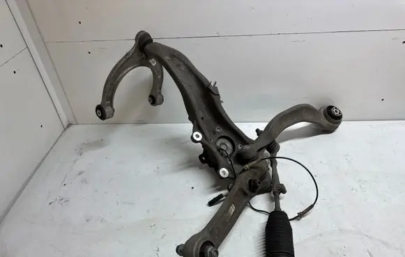 BMW 5 G30 G31 Front lower control arm/wishbone 6861177 BMW3112
