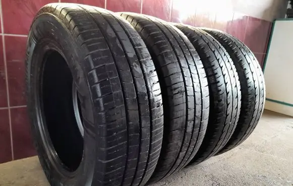 Land Rover Freelander R16 summer tire 