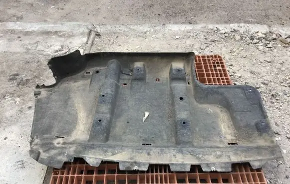 Jeep Cherokee Front sound insulation OEM
