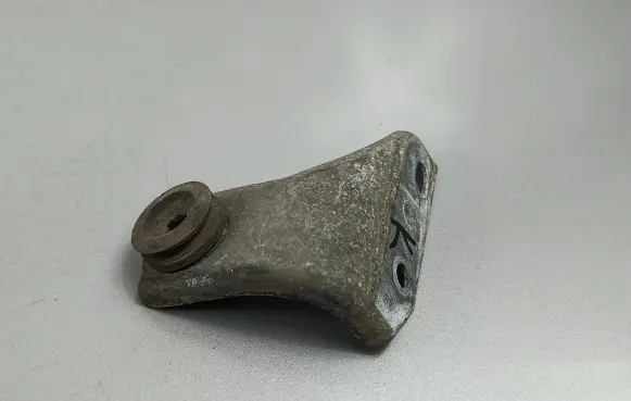 Radiator support slam panel bracket