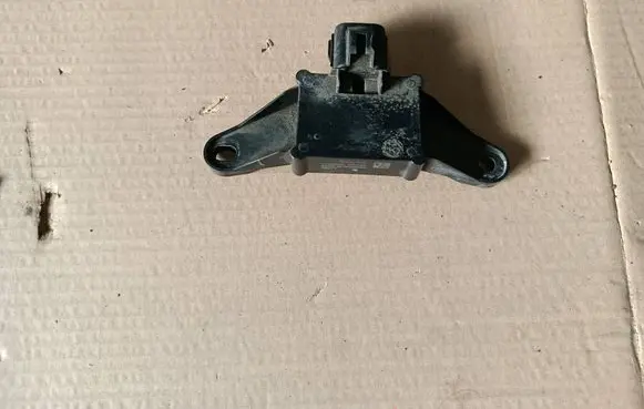 Volvo V60 Fuel injection pump control unit/module 31405746