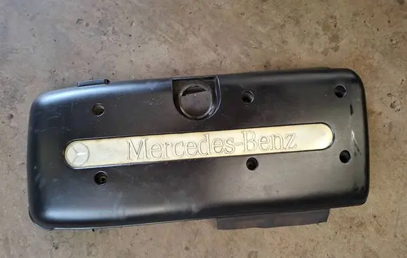 Mercedes-Benz E W211 Engine cover (trim) A6130100967 054773705