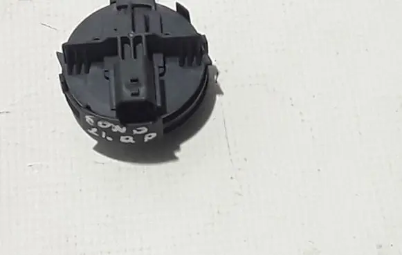 Dacia Sandero III Airbag deployment crash/impact sensor 988302102R
