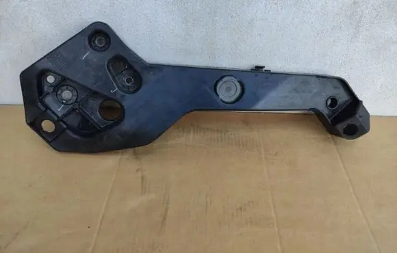 Renault Trafic III (X82) Engine bonnet/hood lock trim molding 