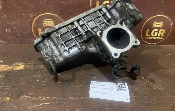 Toyota Corolla Verso AR10 Intake manifold 171110R010