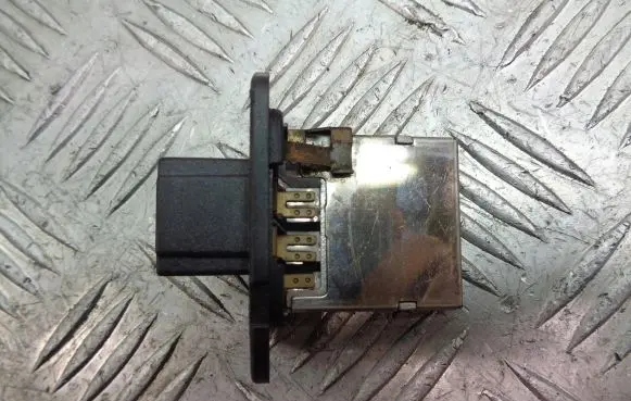 KIA Picanto Heater blower fan relay 