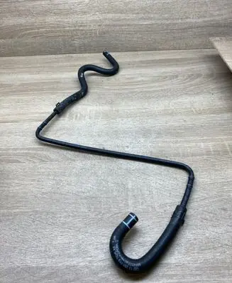 Opel Corsa D Engine coolant pipe/hose 13250619