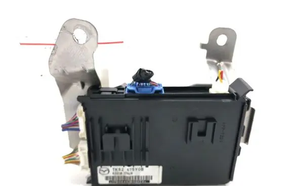 Mazda 3 II Other control units/modules TK52675Y0B
