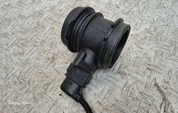 Chrysler Crossfire Mass air flow meter 1120940048 0280217515