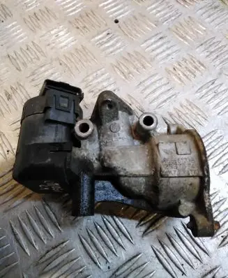 Citroen C4 I Picasso EGR valve 9656612380