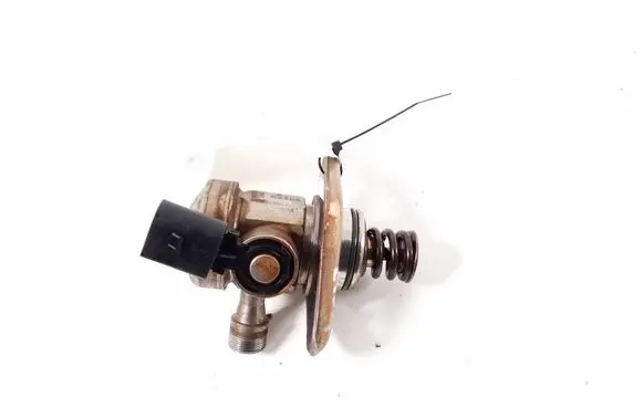 Mercedes-Benz A W177 Fuel injection high pressure pump A2820700001