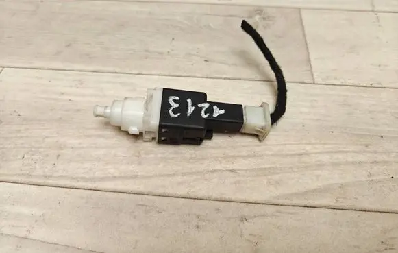 Fiat Ducato Brake pedal sensor switch 10295 46840510