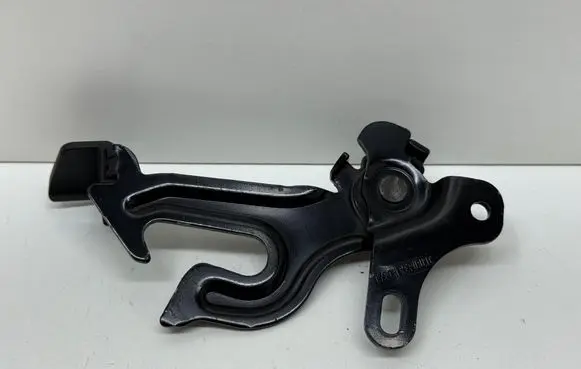 Volvo S60 Engine bonnet/hood lock/latch loop/hook 31218611 113W392
