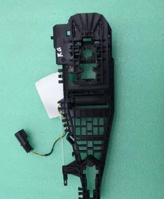 Maserati Levante Rear door exterior handle/bracket 57828A P68194124AB