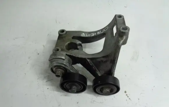 Chevrolet Corvette Engine mount bracket 12556444
