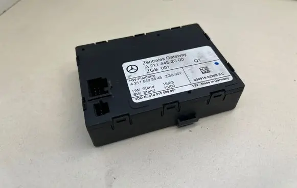 Mercedes-Benz E W211 Gateway control module A2114452000 A2115403545 410213008007