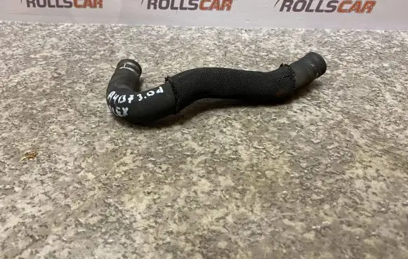 Audi A4 S4 B7 8E 8H Engine coolant pipe/hose