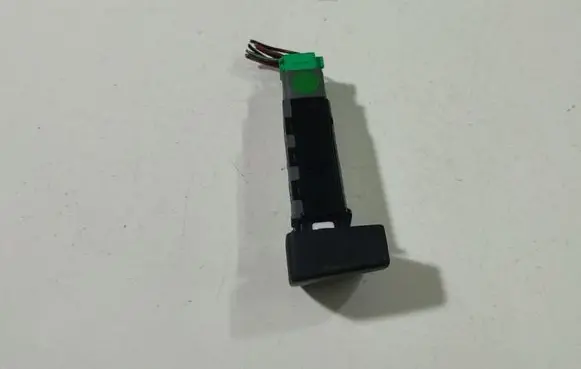 Hyundai Santa Fe Fog light switch 9374026500