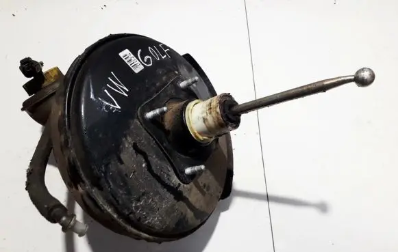 Renault Megane I Brake booster