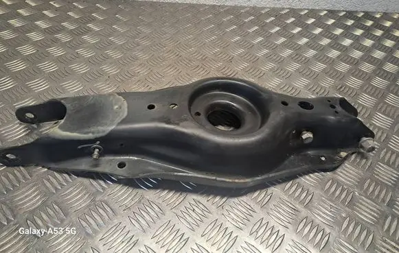 Mercedes-Benz E W212 Rear upper control arm/wishbone A2433522190