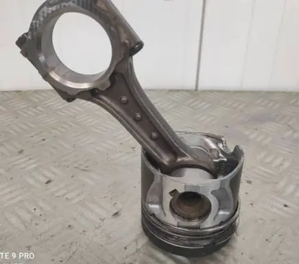 Opel Astra J Piston with connecting rod 3G02B