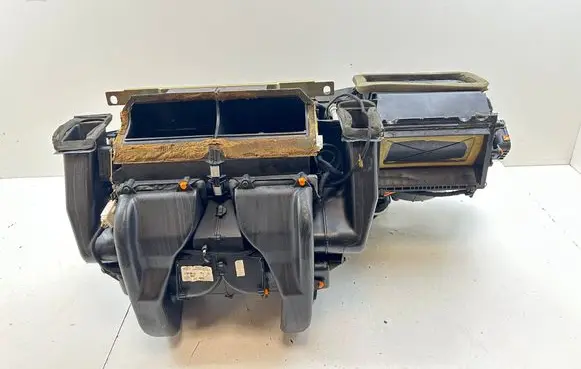 Interior heater climate box assembly
