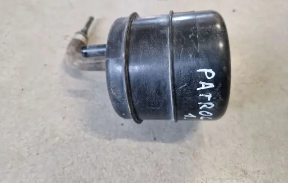 Nissan Patrol Y61 Vacuum air tank 