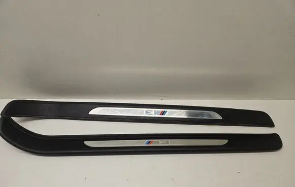 BMW M3 e92 sill trim set (inner) 7900752 7900751