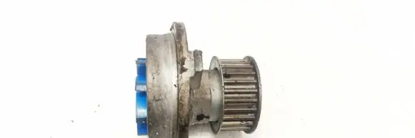 Chevrolet Captiva Water pump VKPC85611 2222014S