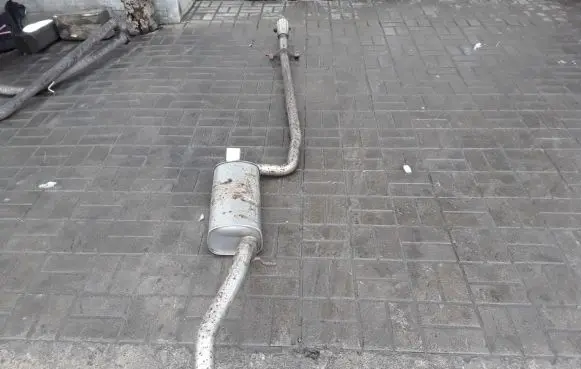 Muffler/silencer