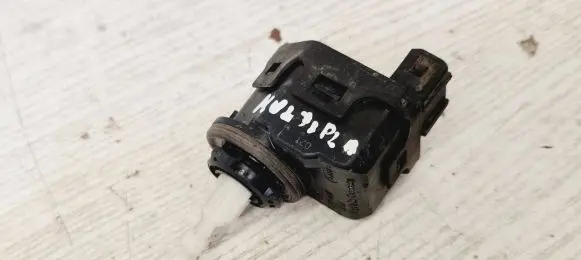 Headlight level adjustment motor