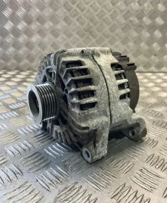 BMW X1 E84 Generator/alternator 7802261