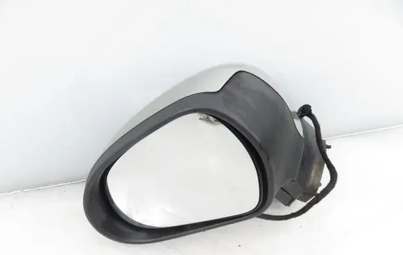 Peugeot 207 Front door electric wing mirror 