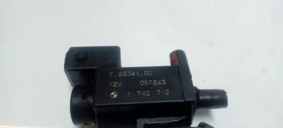 Valve vacuum