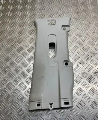 Nissan Navara D40 (A) pillar trim 302243400