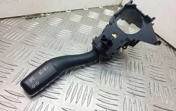 Audi A8 S8 D3 4E Indicator stalk 4E0953513A