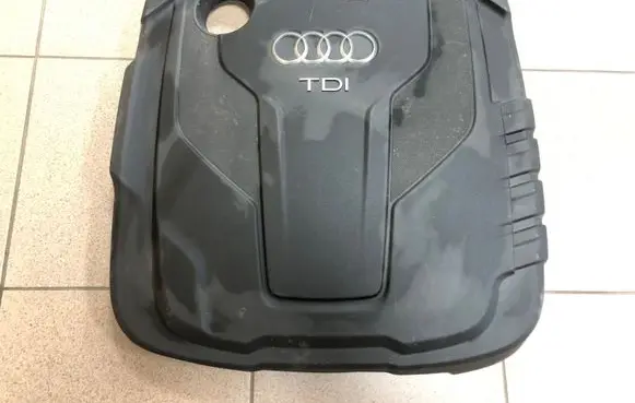 Audi Q5 SQ5 Engine cover (trim) 04L103925AL