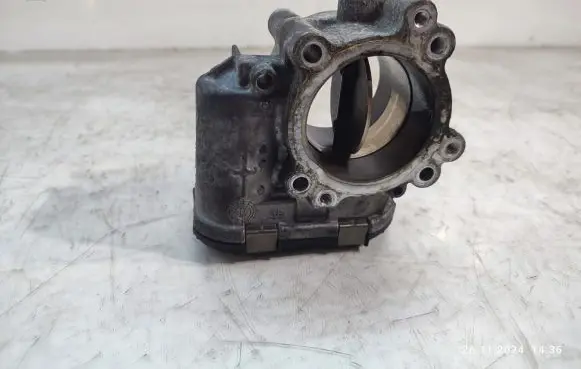 Mercedes-Benz CLS C218 X218 Throttle valve A6420900270