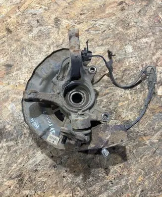Lexus RX 330 - 350 - 400H Front wheel hub 460F33L