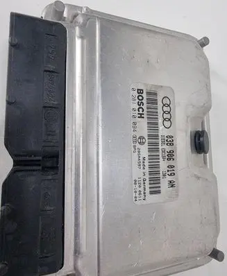 Audi A4 S4 B5 8D Engine control unit/module 038906019AN 28SA4597 0281010094
