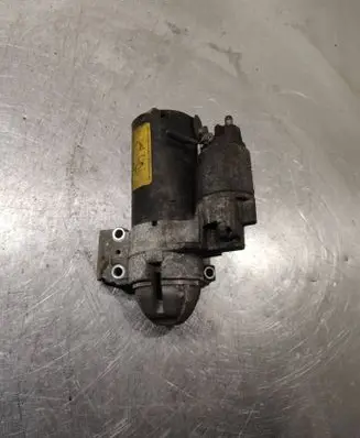 BMW 3 E90 E91 Starter motor 780120303 0001115069